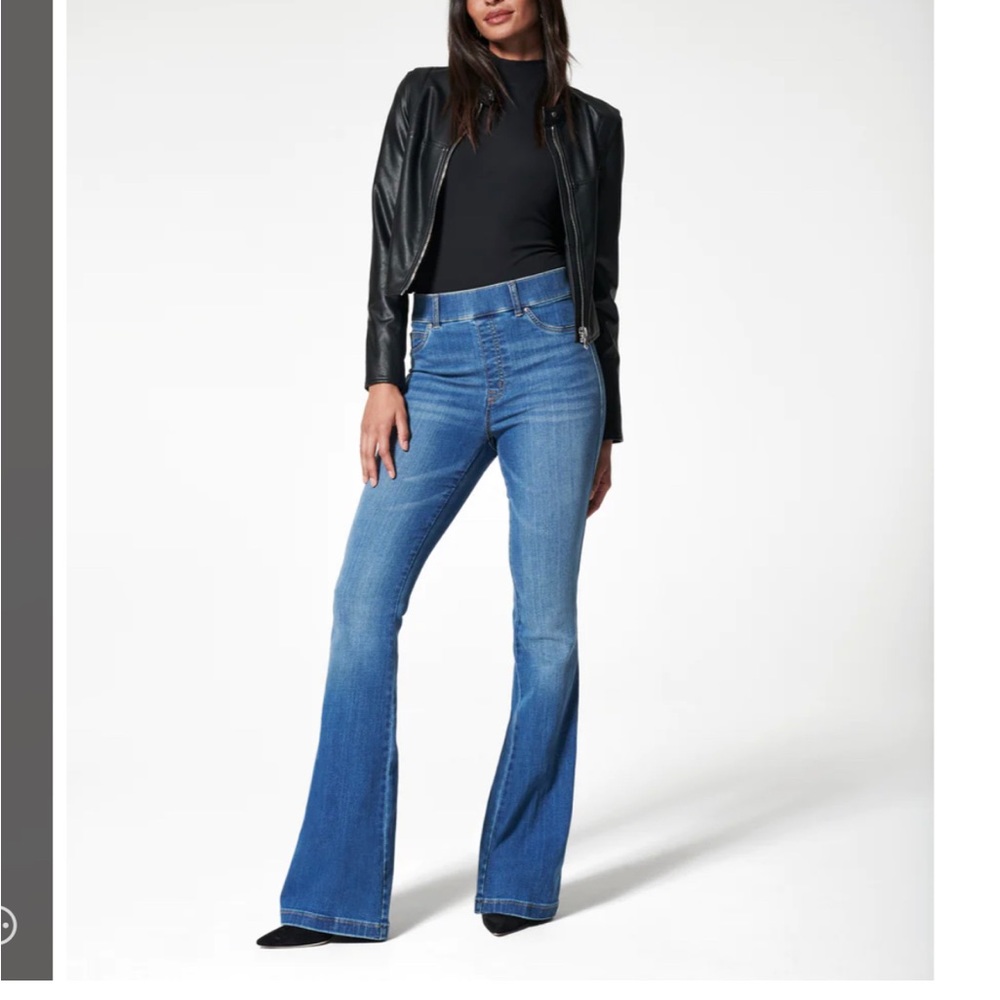 Spanx jeans size large, regular length.